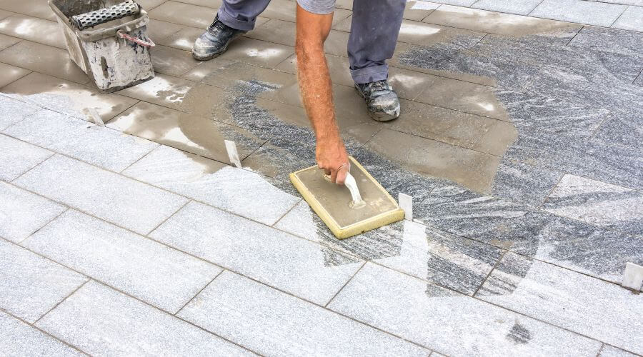 Expert flood damage restoration services in Camanche, IA